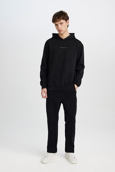 DeFacto Jogginghose mit normaler Passform, elastische Taille, einfache gerade Tasche, gerades Bein D9707ax24au