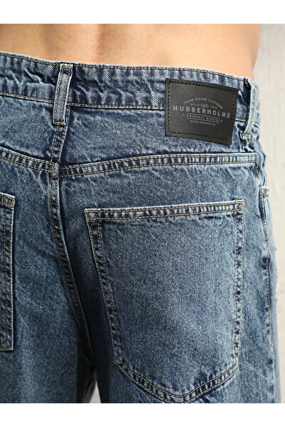 Hubberholme By Styli Baggy Mid Rise Light Distress Jeans