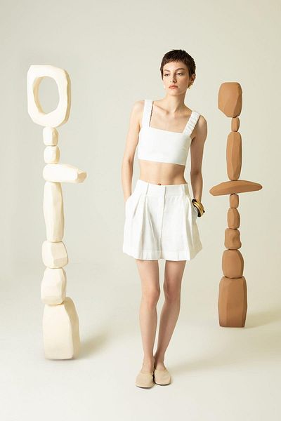 Rue Studio Ecru Crop Top - Τετράγωνος γιακάς και λουράκι