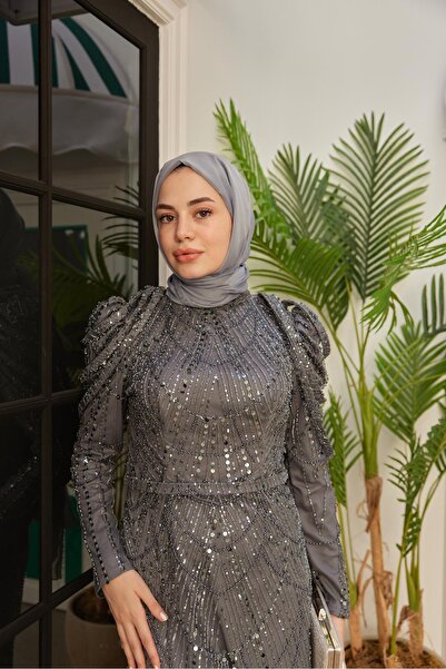 Hülya Keser Omuz Detaylı Taş Süsleme Abiye - Gri