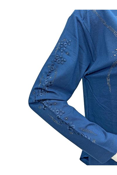 Moda Zeyn Bluză albastră din bumbac pieptănat din viscoză - cu model brodat pe calea navigabilă și cu piatră