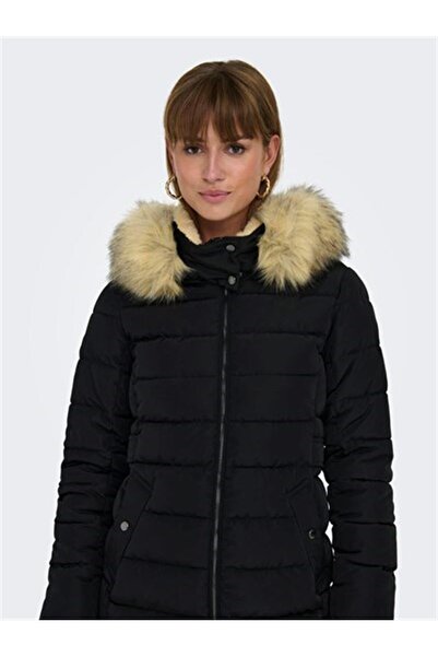 Only Carmakoma Only Onlnewcamılla Quılt Fur Hood Coat Cc Otw Kadın Mont 15304765