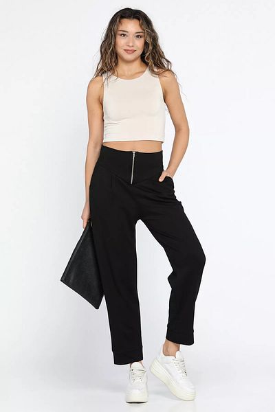 GÜLSELİ Black Women's Pleat Detailed Zippered Trousers