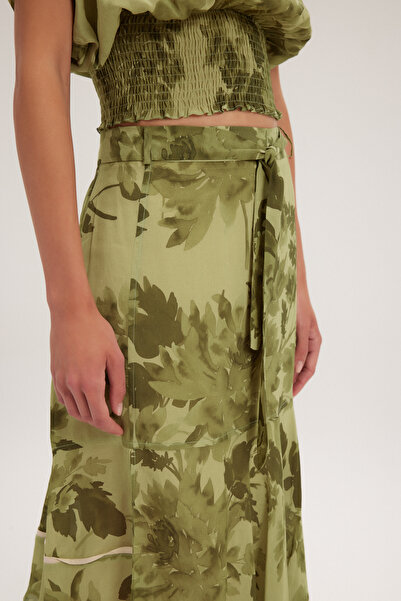 adL Slit Patterned Skirt