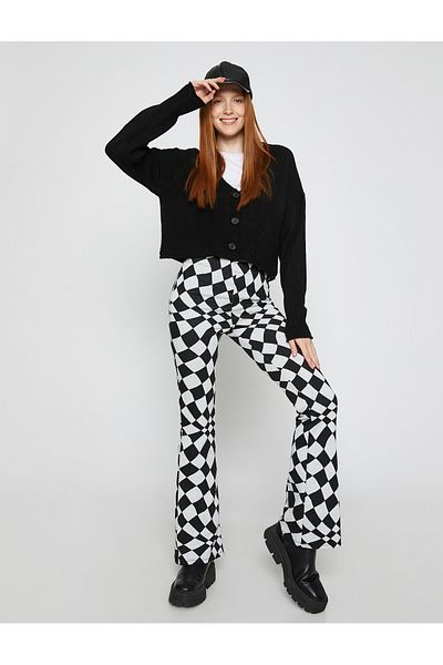 Koton Karierte Hose mit spanischem Bein