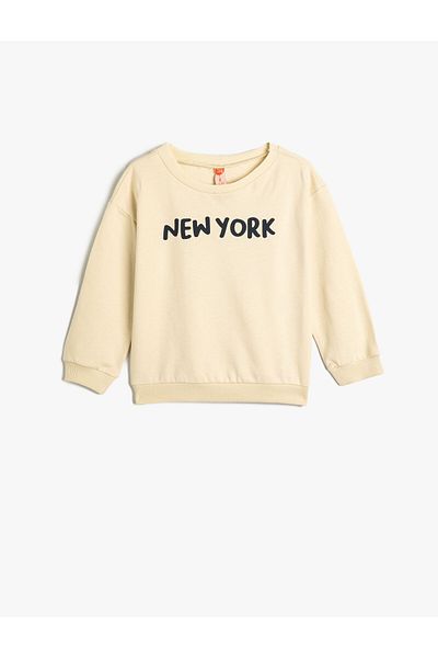 Koton Long Sleeve Crew Neck City Themed Sweatshirt - Raster