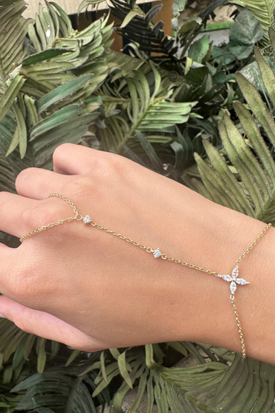 SUNSHINE 925 Ayar Gold Kaplamalı Zarif Çiçek Tasarım Gümüş Şahmeran