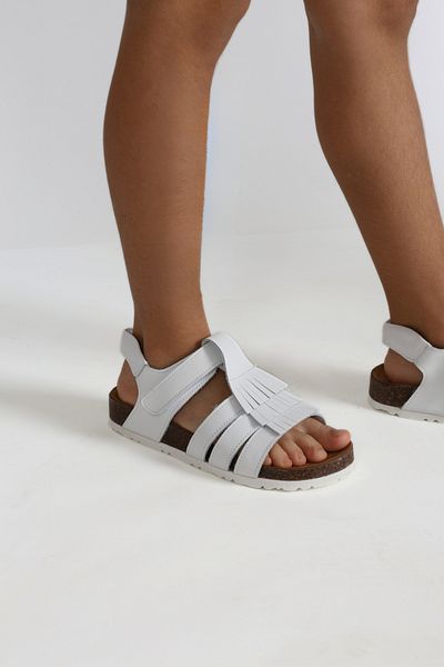 kids A more Loren Single Velcro Tasseled Leather Girl's Sandals White