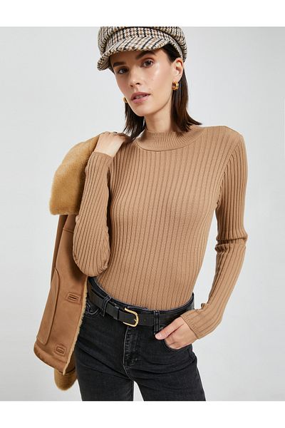Koton Halber Rollkragenpullover, Slim-Fit-Strickwaren