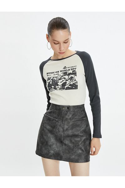 Koton Long Raglan Sleeve T-Shirt Color Contrast Photo Printed Crew Neck Cotton