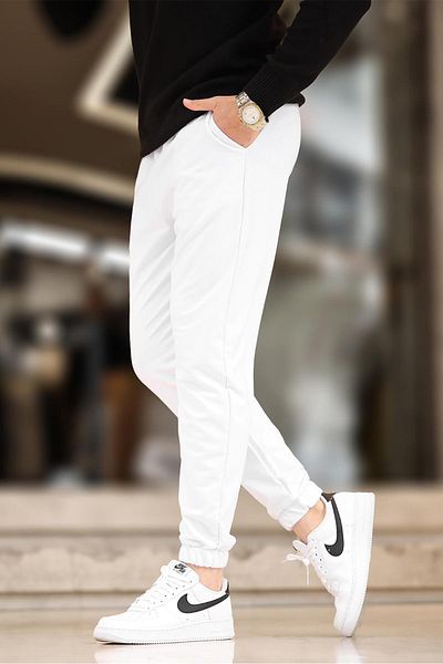 Madmext Weiße Basic-Jogginghose für Herren mit Taschen und elastischen Beinen 6547