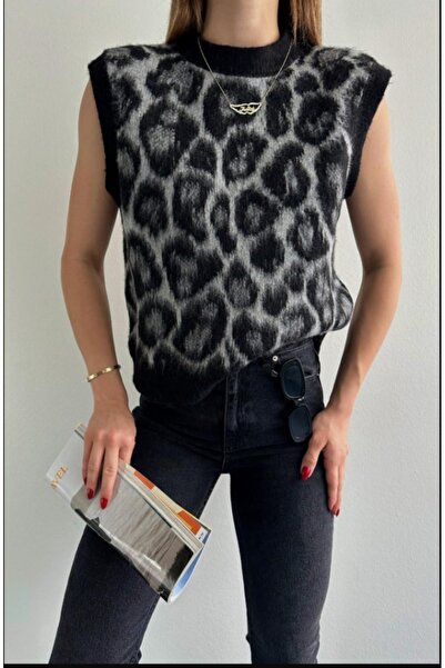 fujya Women's Crew Neck Raised Patterned Gray Knitwear Sweater