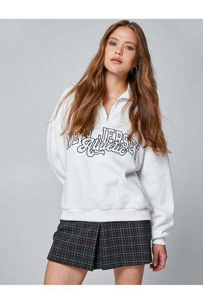 Koton Raised Half Zipper Sweastshirt Embroidered Stand Collar Long Sleeve