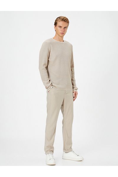 Koton Strickpullover mit Rundhalsausschnitt, strukturiert, schmale Passform, lange Ärmel