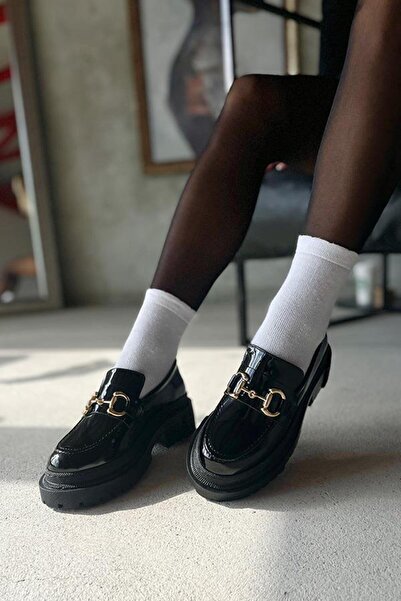 BeBeQ Store Togga Чорні шкіряні туфлі-лофери з пряжкою для жінок