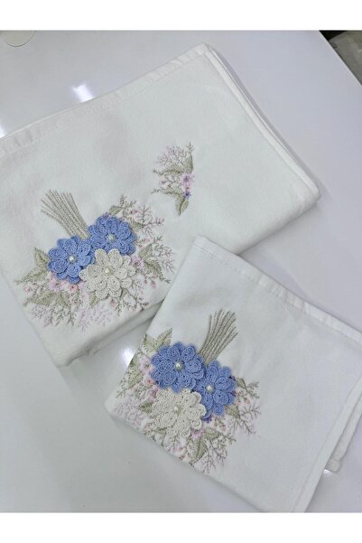 Dantelux Біла весільна серветка з вишивкою «Дівчина з білою матір'ю» - модель «Букет троянд»
