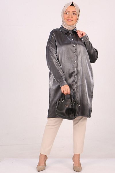 Moda Rosa 24Y48032 - BLACK - Plus Size Low Sleeve Star Shirt