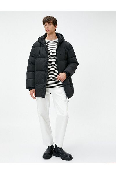 Koton Pufferjacke, Kapuze, Taschendetail, Reißverschluss