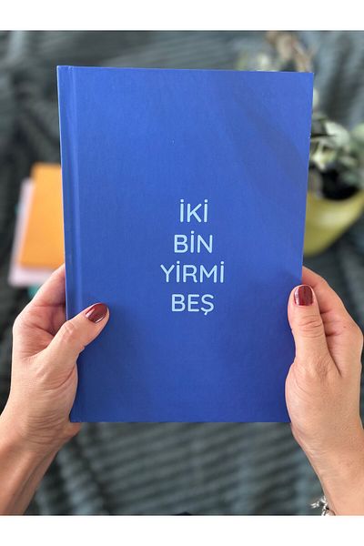 Kedirengi 2025 Weekly History Agenda - with Hard Cover