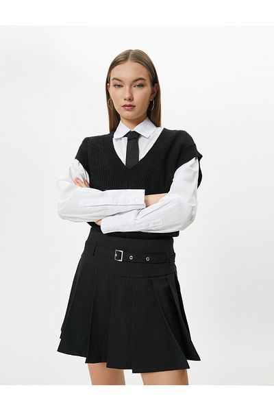 Koton Fustă mini plisată Slim Fit cu detaliu curea