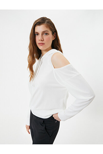 Koton Φούτερ με κουκούλα Αθλητική λεπτομέρεια παραθύρου στους ώμους Μακρυμάνικο με λεπτή εφαρμογή