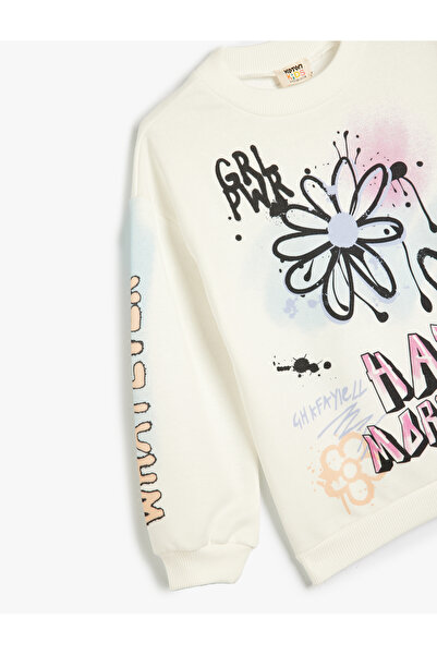 Koton Sweatshirt Grafiti Temalı Bisiklet Yaka Uzun Kollu