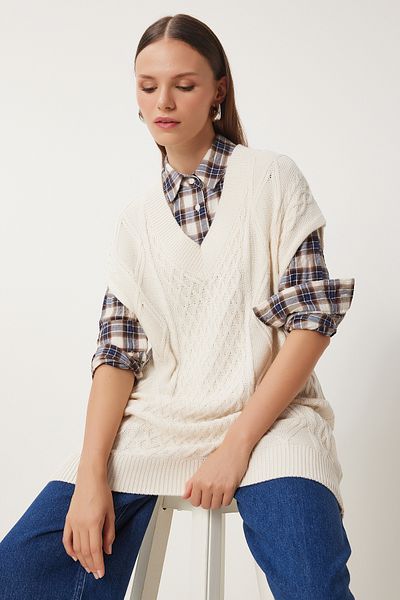 Happiness İstanbul Women's Cream V-Neck Motif Long Knitwear Sweater Nv00072