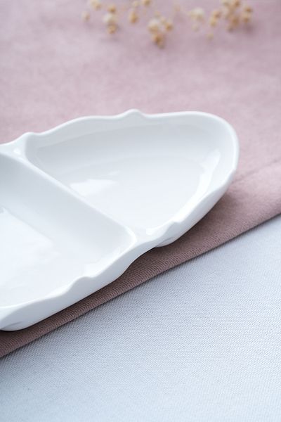 ACAR Nirvana Oval 3 Compartment Presentation Plate - 26 cm
