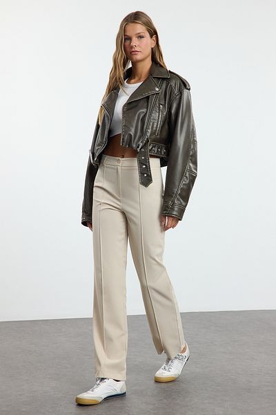 Trendyol Collection Nerzfarbene, gerade geschnittene, gerippte, gewebte Hose mit hoher Taille TWOSS21PL0093