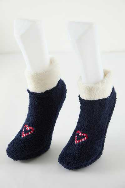 Trendyol Collection Red-Navy Blue 2 Pack Christmas Themed Embroidered Towel Knitted Socks Thmaw25Co00003