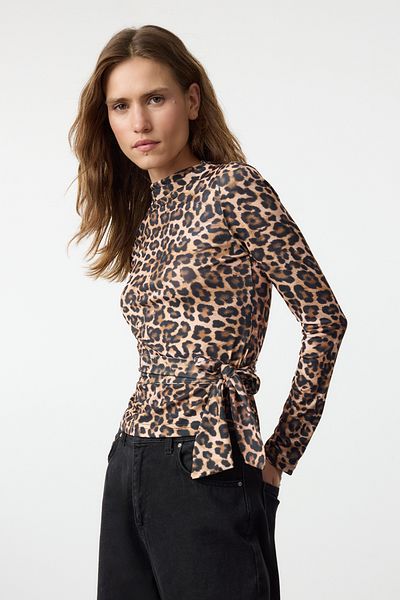 Trendyol Collection Barna leopárdmintás nyakkendő részletes állógallér testhezálló kötött blúz TWOAW25BZ00246