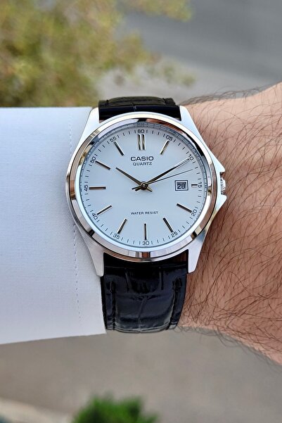 Casio Case Metalic Cord Black Color Men's Wristwatch