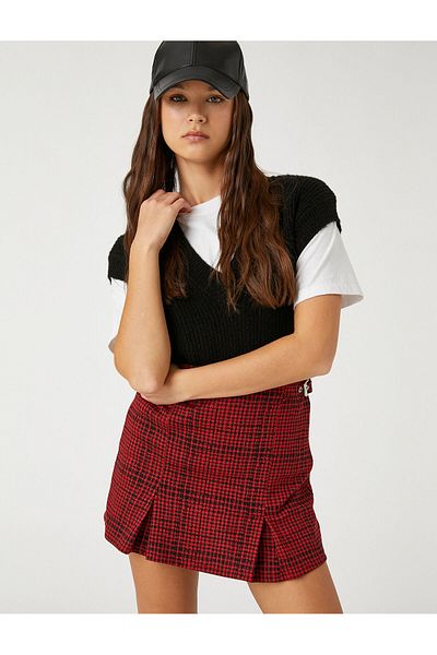 Koton Mini Skirt Pleated Patterned with Buckle Detail on the Sides