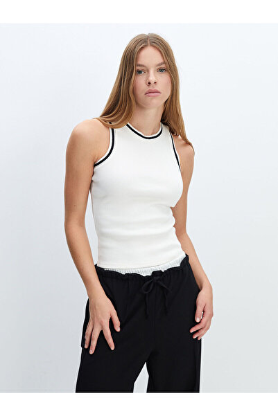 LC Waikiki Crew Neck Textured Women's Athlete