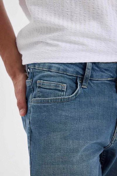 DeFacto Pedro Slim Fit Regular Waist Skinny Leg Jeans - D6469AX24AU