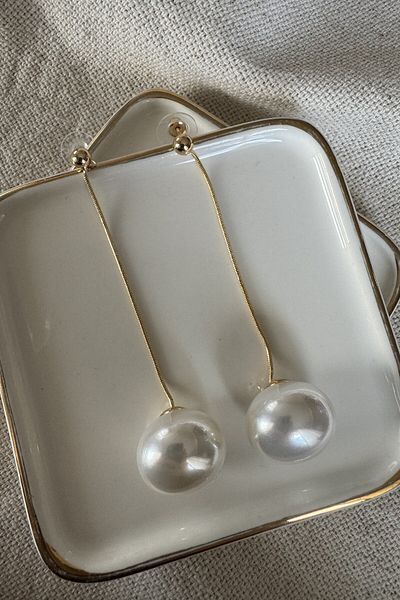 My Joyas Design أقراط اللؤلؤ المتدلية على شكل سلسلة