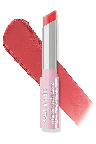 WET N WİLD Soft Blur Matte - Velvety Semi Transparent Colored Soft Powder Finish Matte Lipstick
