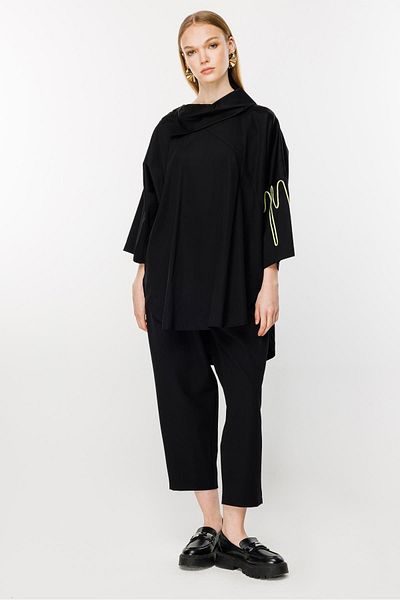 Ghisa Black Tunic - Collar Detailed