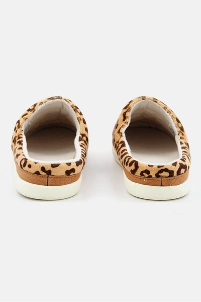 Toms Women Leopard Slip On Home Slippers, Tan