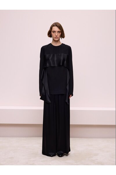 BAQA Gizli Fermuarlı Siyah Bluz