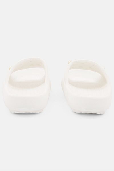 Kenneth Cole Women Mello Eve Pearl Slip On Casual Slipper, White