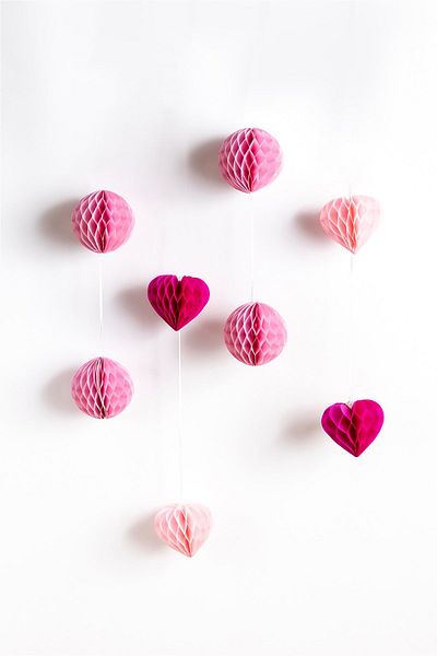 Le Mabelle Στολίδι κηρήθρας 4 τεμαχίων Pink Pompom Heart