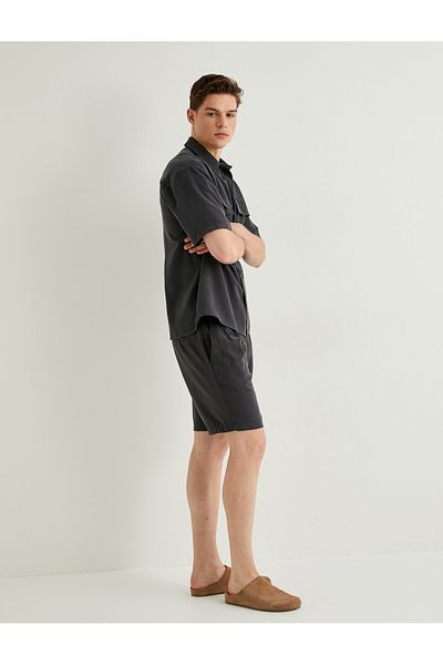 Koton Bermudashorts aus Chino-Rayon mit Schnürung an der Taille und Taschendetail