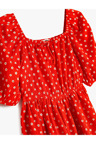 Koton Μίνι φλοράλ φόρεμα με κοντομάνικο τετράγωνο λαιμό