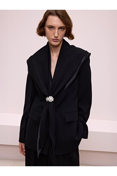BAQA Fular Detaylı Siyah Ceket