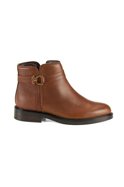 Desa Vesla Tan Women's Leather Boots with Metal Accessories