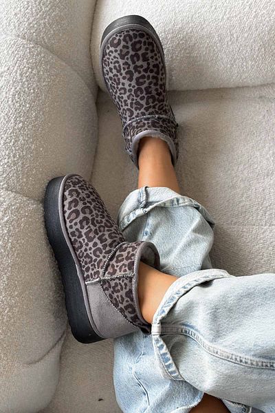 Shoebutik Šedé muffinové leopardí boty