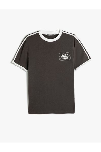 Koton Cotton Slim Fit College T-shirt - Πίσω στάμπα, λαιμόκοψη, κοντό μανίκι