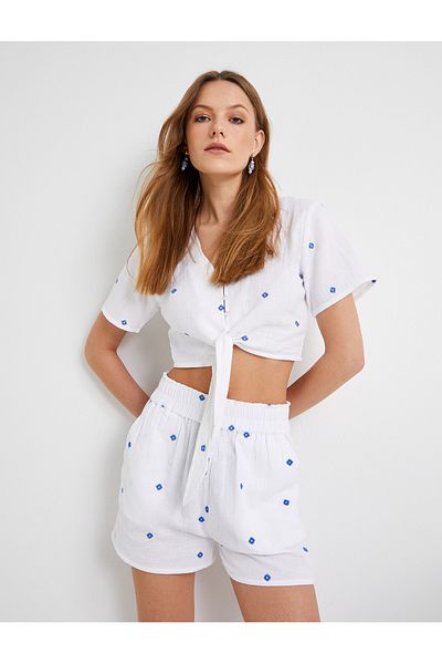 Koton Πουκάμισο Cotton Crop - Κοντό μανίκι και μπροστινή γραβάτα κεντημένη