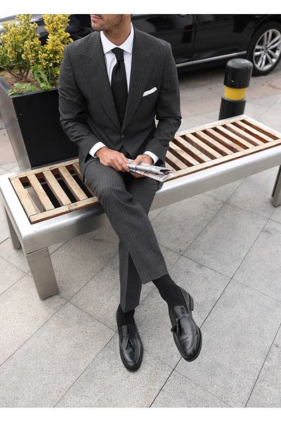 AEK FIORE Men's Anthracite Striped Suit